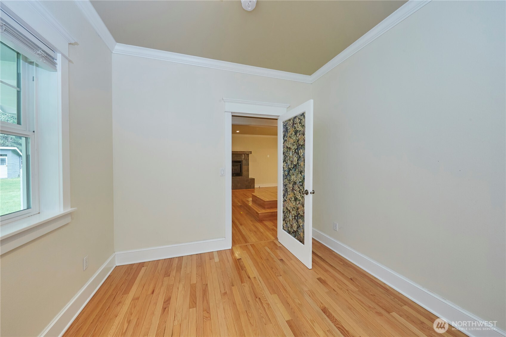 4909 Southwest Old Clifton Road Port Orchard, WA 98367 - Photo 8 of 40