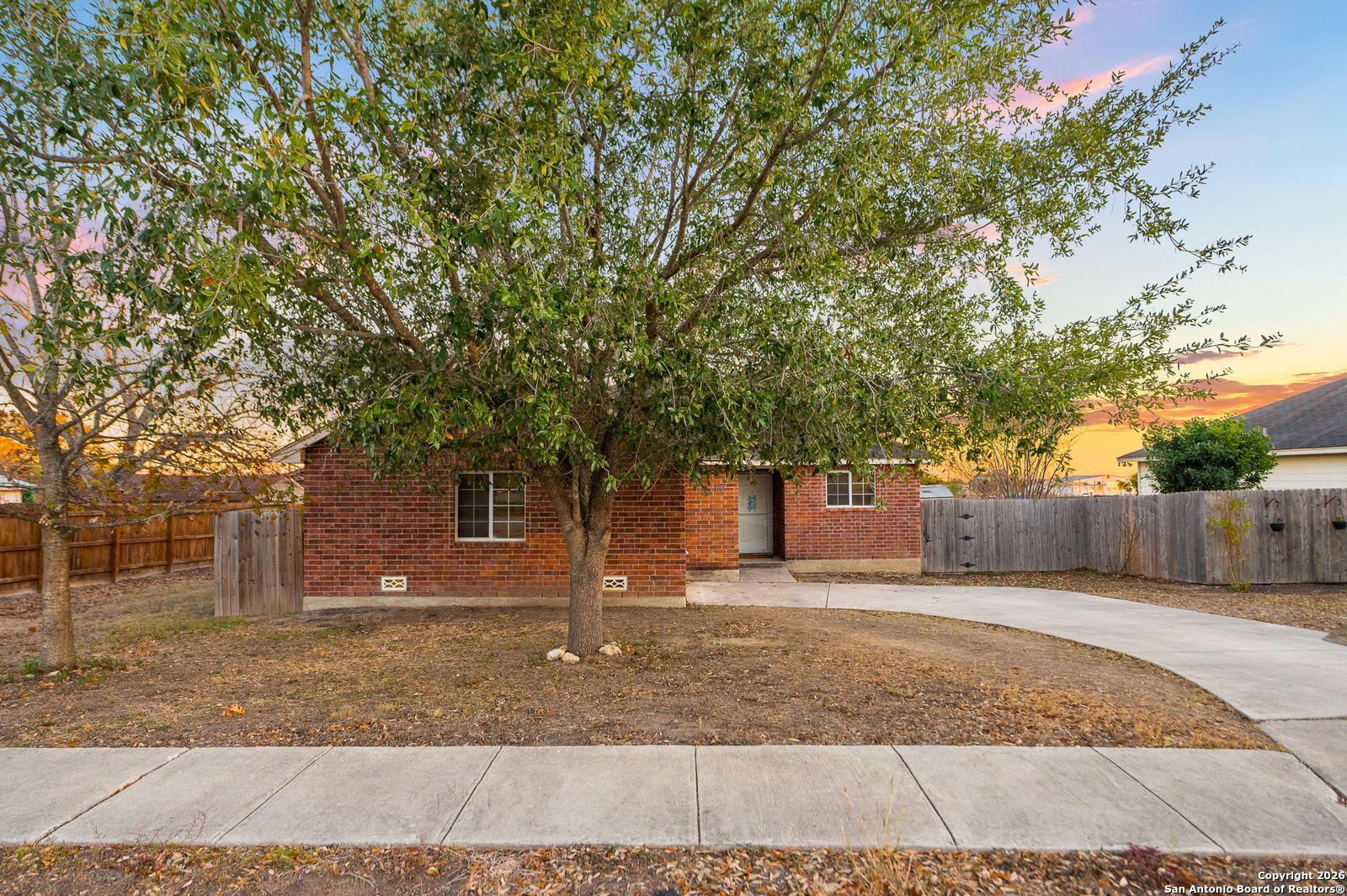 60 3rd Street West Converse, TX 78109 - Photo 3 of 31