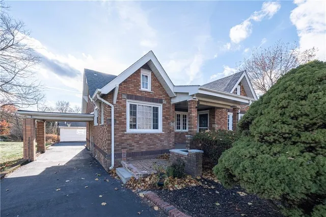 $225,000 | 2333 Darlington Road, Beaver Falls, PA 15010