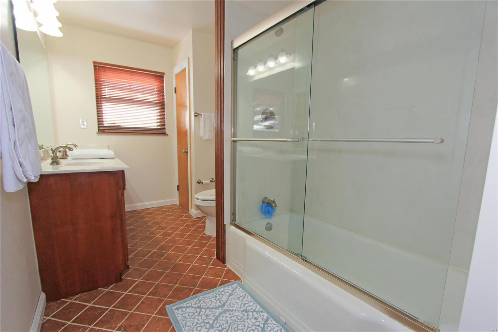 10445 Schuessler Road St. Louis, MO 63128 - Photo 18 of 51