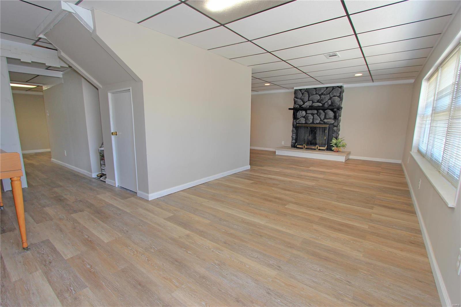 10445 Schuessler Road St. Louis, MO 63128 - Photo 31 of 51