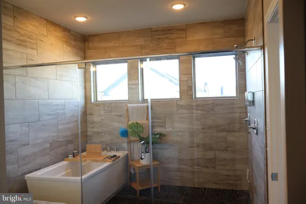 $3,999 | 17193 Branched Oak Road, Dumfries, VA 22026