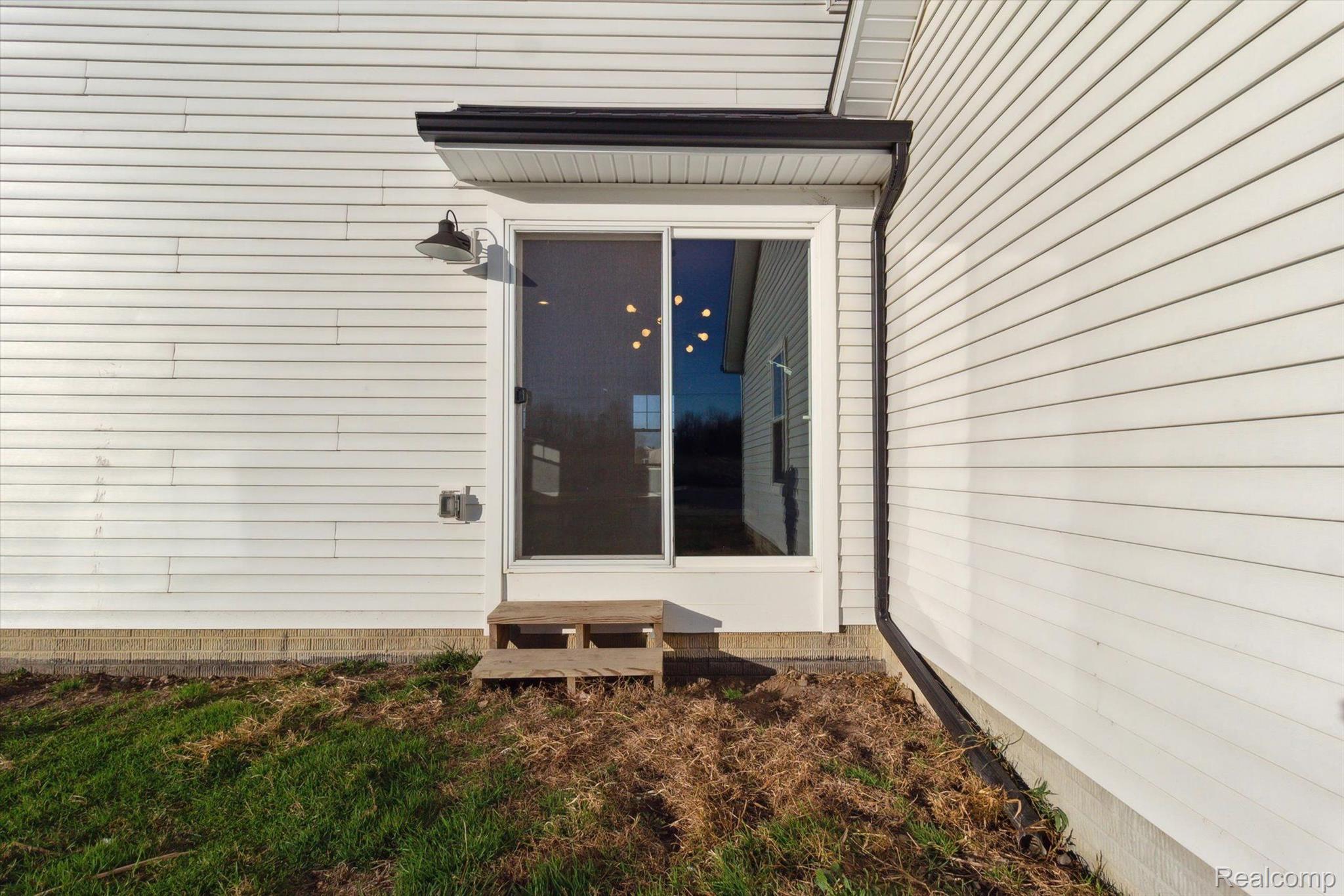 1903 South Elba Road Lapeer, MI 48446 - Photo 41 of 49 Gallery Image 41