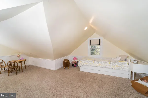$3,650 | 1334 Bayliss Drive, Alexandria, VA 22302