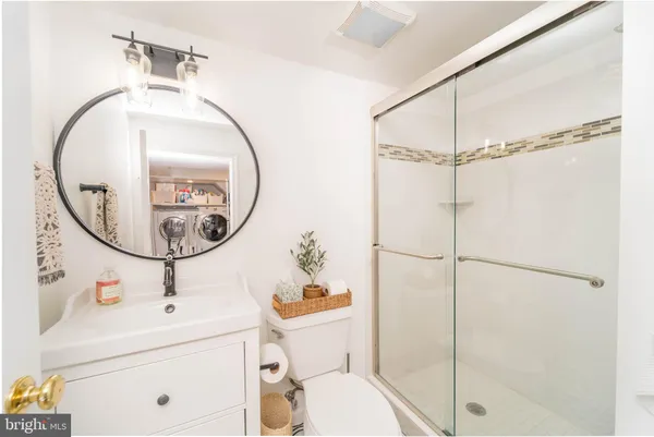 $3,650 | 1334 Bayliss Drive, Alexandria, VA 22302