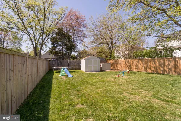 $3,650 | 1334 Bayliss Drive, Alexandria, VA 22302