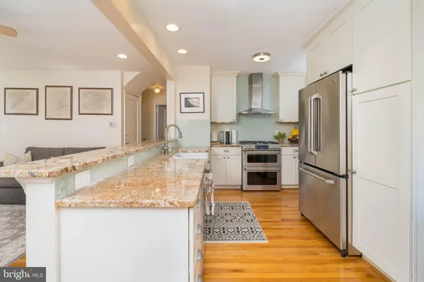 $3,650 | 1334 Bayliss Drive, Alexandria, VA 22302