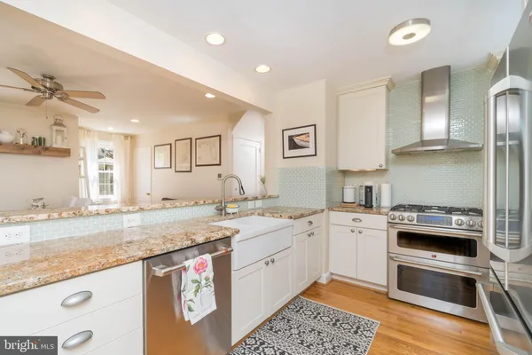 $3,650 | 1334 Bayliss Drive, Alexandria, VA 22302