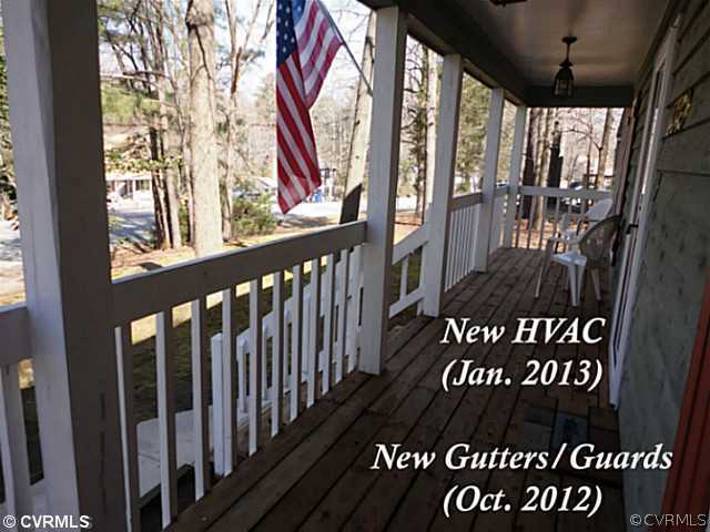 7349 Drexelbrook Road Chesterfield, VA 23832 - Photo 6 of 24 a view of a street sign on a balcony