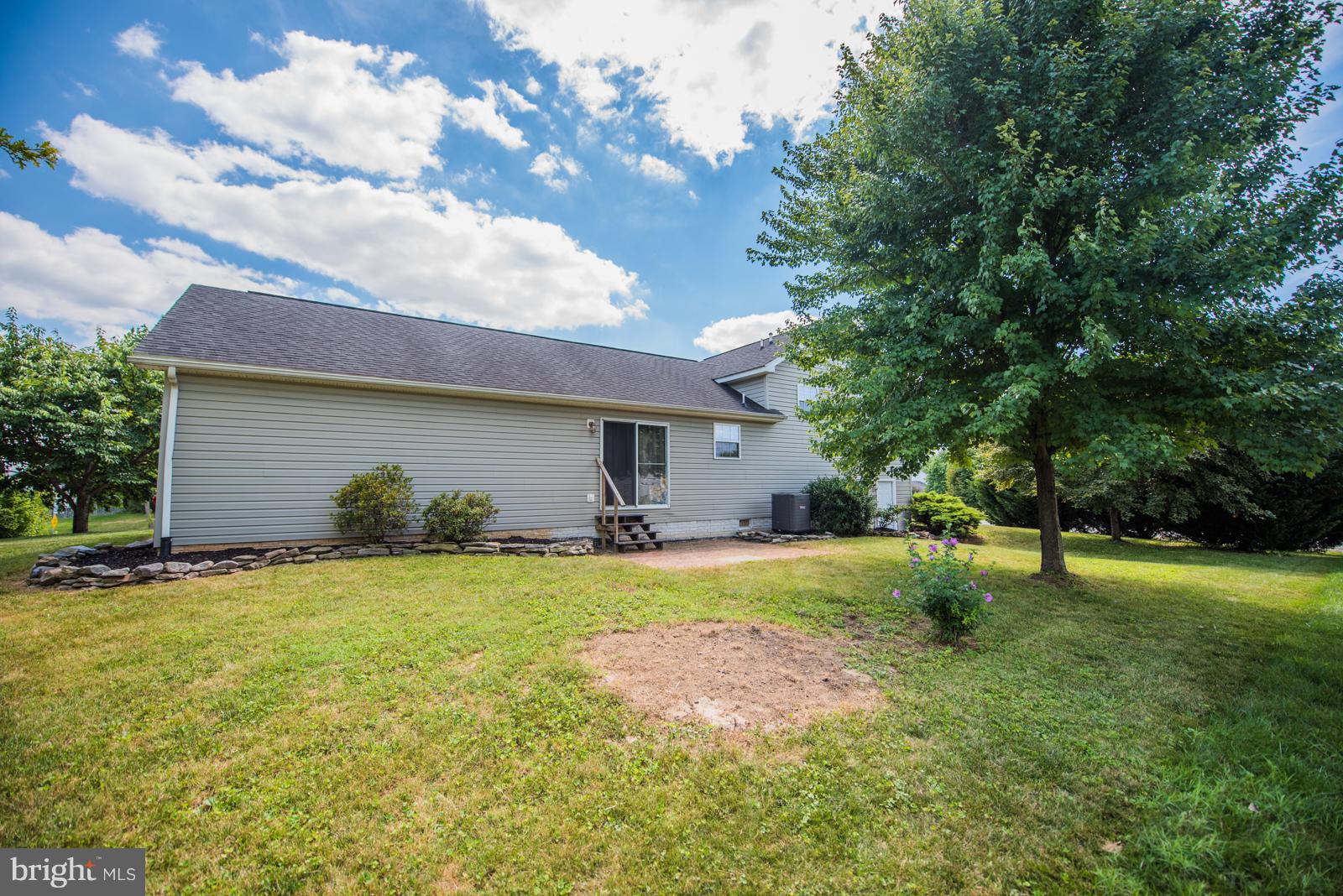 214 Thumper Drive Ranson, WV 25438 - Photo 5 of 30 Exterior (Rear)