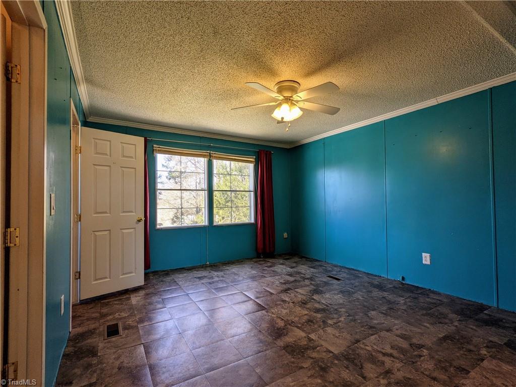 340 Michaels Road Mocksville, NC 27028 - Photo 16 of 40 Gallery Image 16
