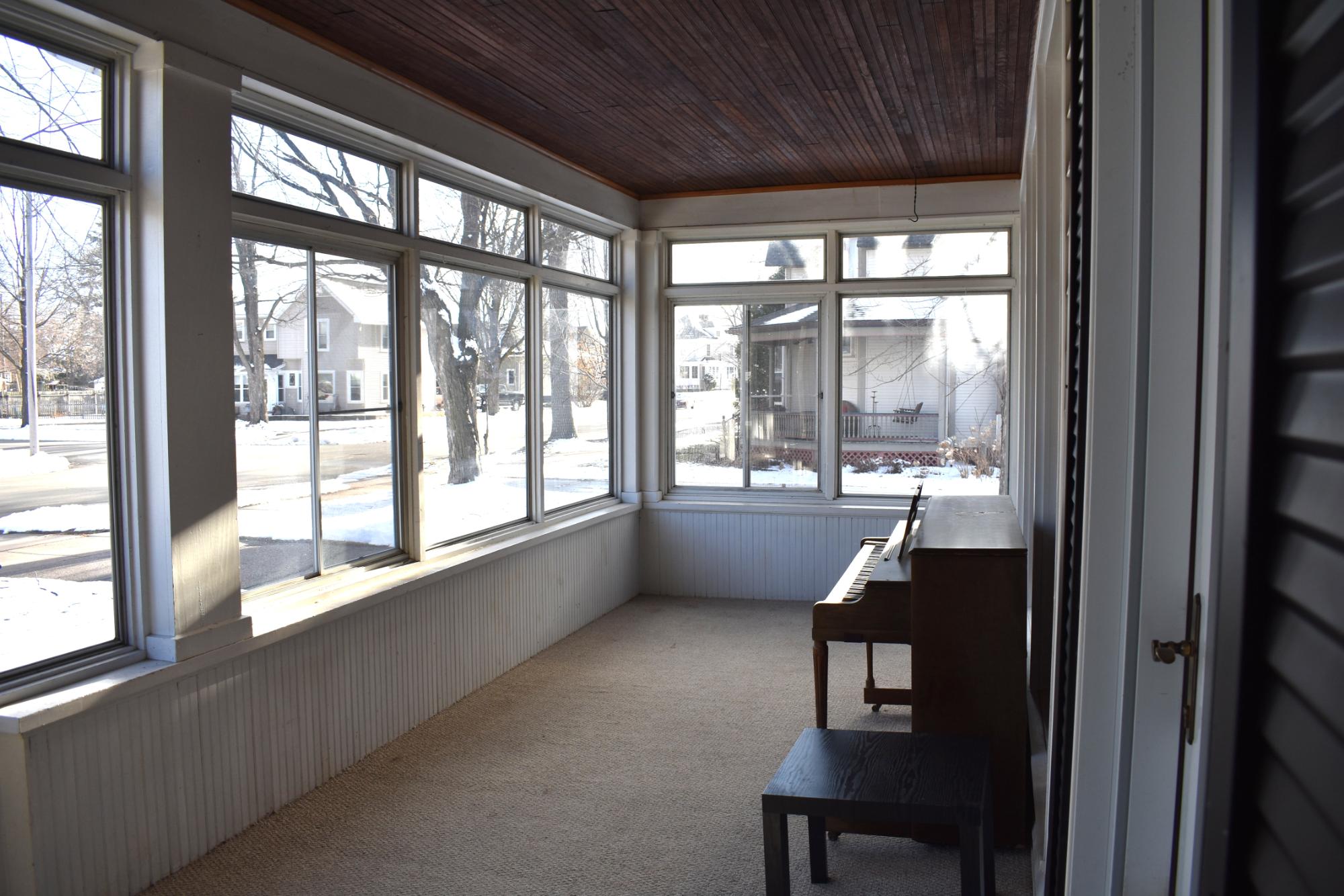 1002 4th St Street Merrill, WI 54452 - Photo 3 of 37 Gallery Image 3