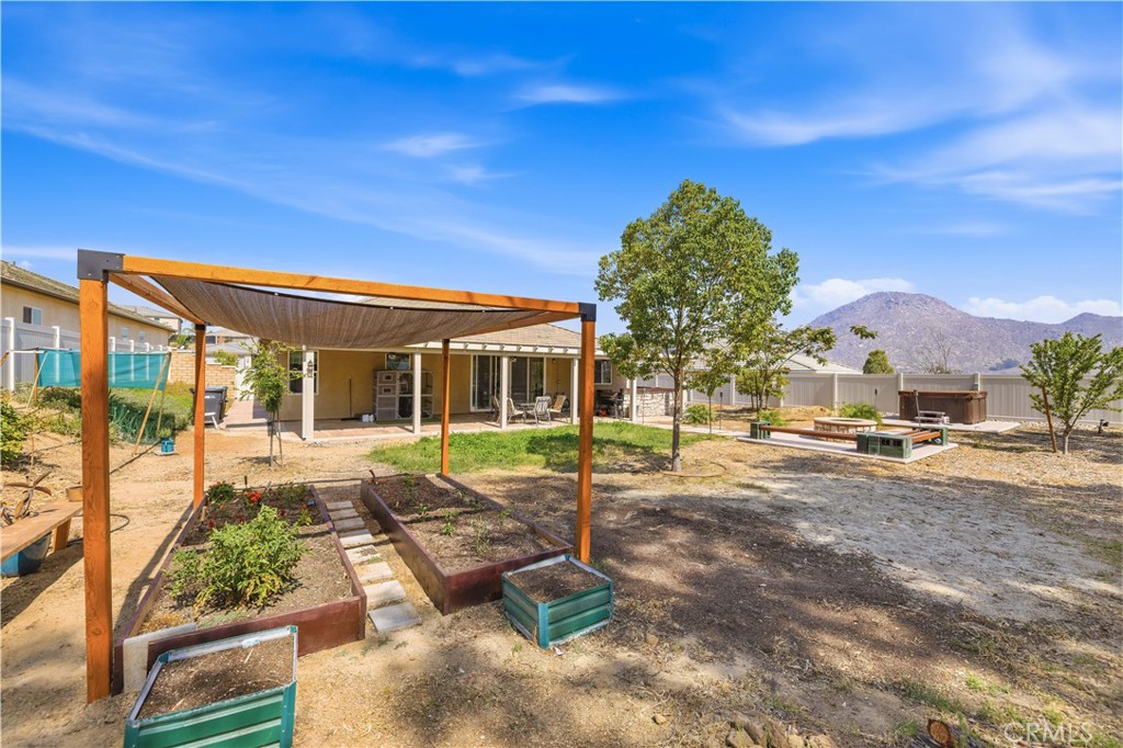 8188 Country Mile Lane Riverside, CA 92507 - Photo 35 of 37