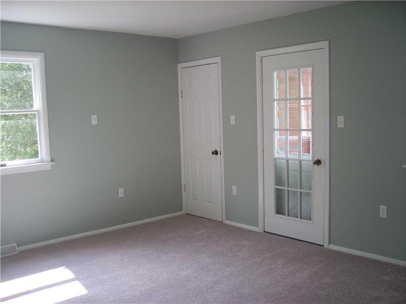 1047 Temple Road Aliquippa, PA 15001 - Photo 15 of 22 Bedroom.
