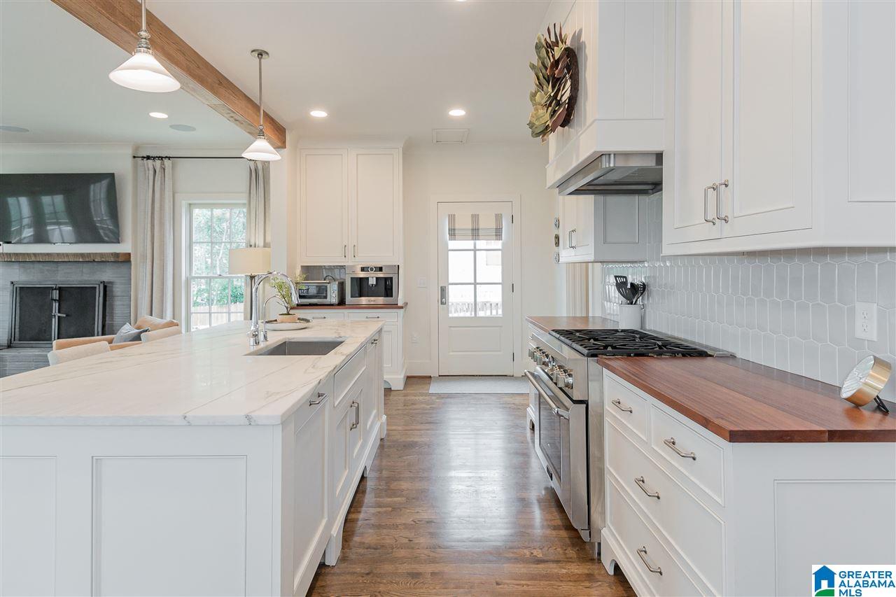 909 Irving Road Birmingham, AL 35209 - Photo 13 of 49