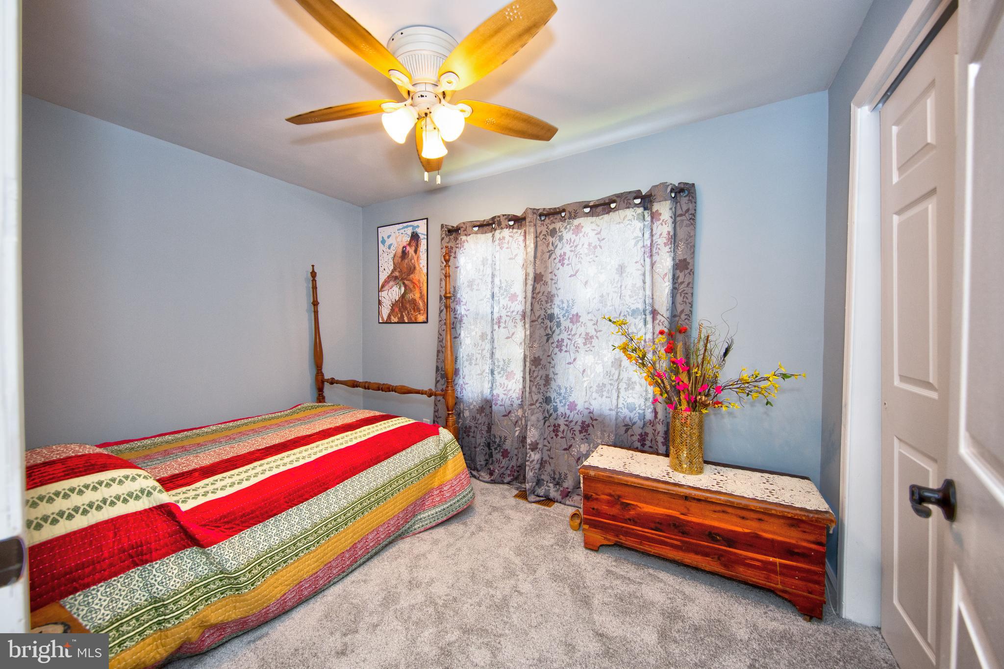 702 Clover Avenue Baltimore, MD 21221 - Photo 14 of 29