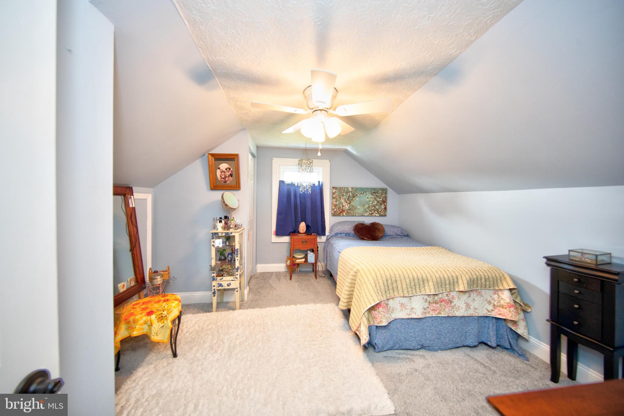 702 Clover Avenue Baltimore, MD 21221 - Photo 16 of 29