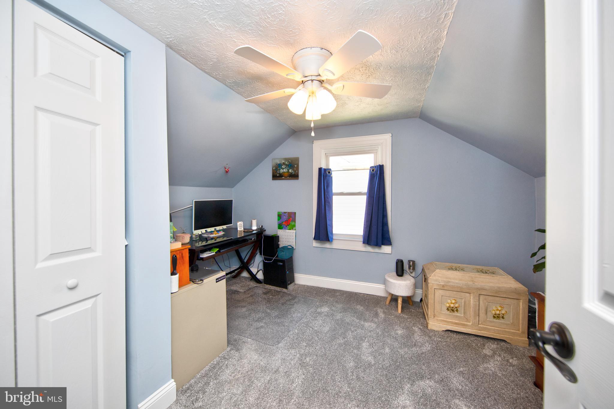 702 Clover Avenue Baltimore, MD 21221 - Photo 17 of 29