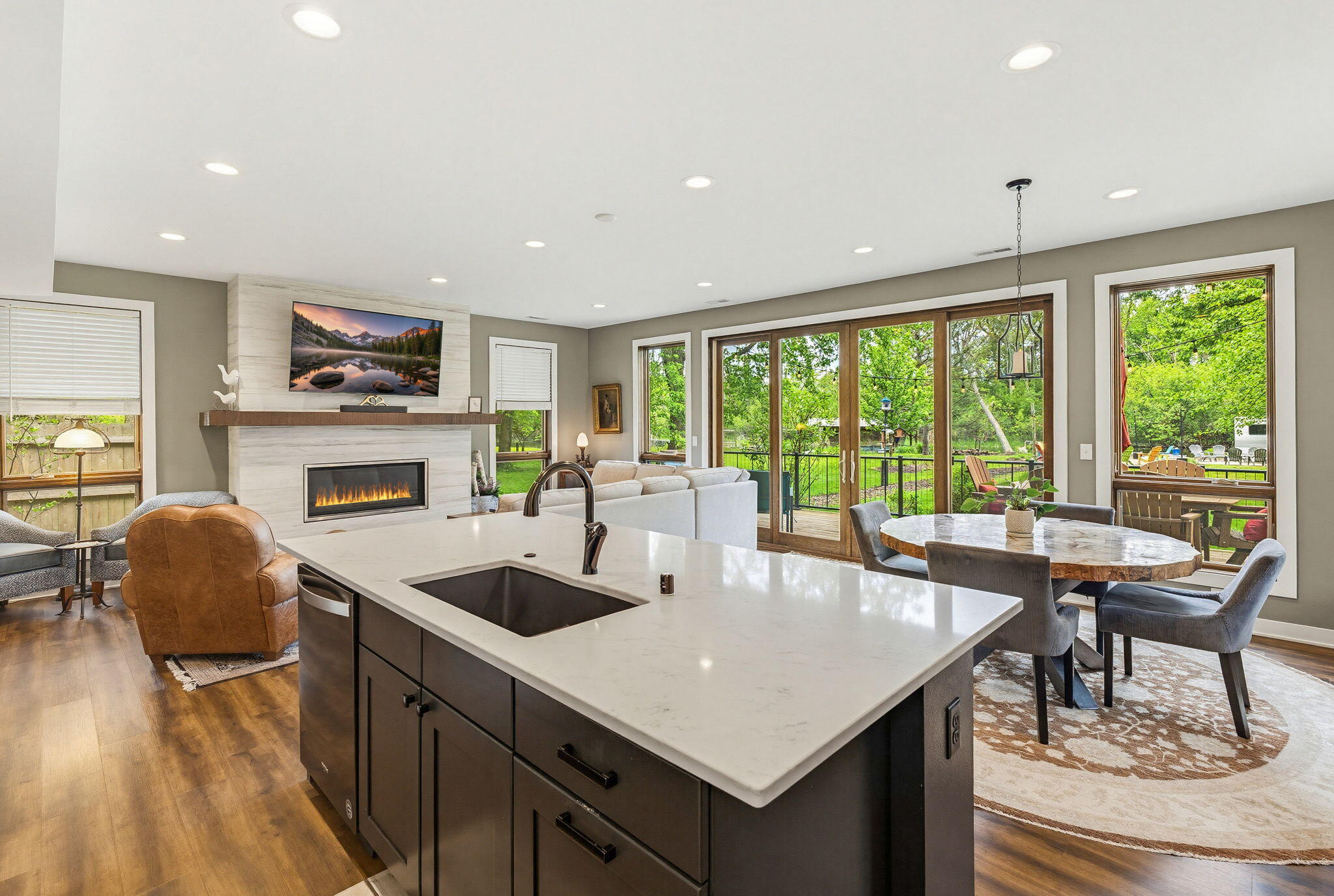 34215 Venice Park Road Delafield, WI 53018 - Photo 15 of 47 Kitchen