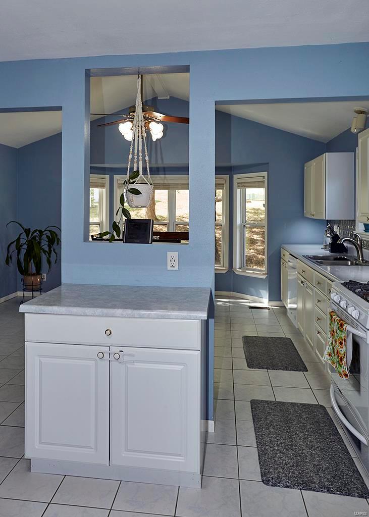 6915 Becker Road St. Louis, MO 63129 - Photo 19 of 35 Gallery Image 19