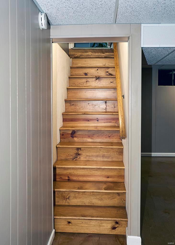 6915 Becker Road St. Louis, MO 63129 - Photo 22 of 35 Gallery Image 22