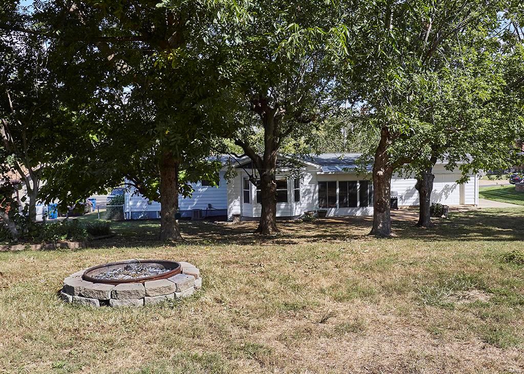 6915 Becker Road St. Louis, MO 63129 - Photo 29 of 35 Gallery Image 29