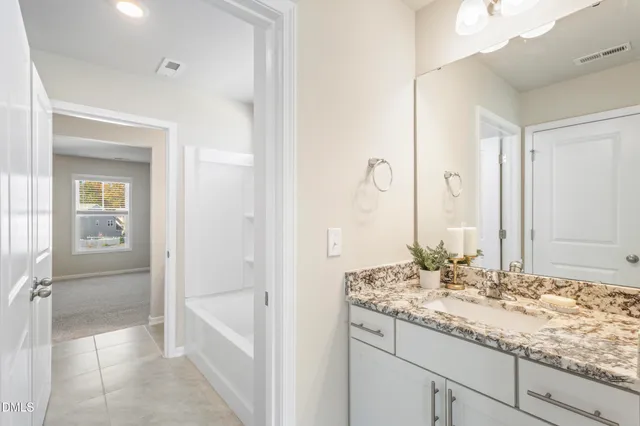 $585,000 | 1024 JARRETT BAY Road, Willow Spring, NC 27592