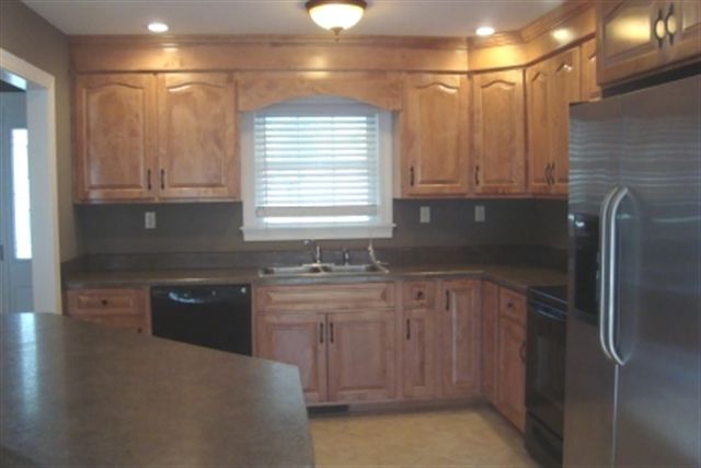 209 Wedgewood Drive Anderson, SC 29621 - Photo 3 of 19 Gallery Image 3