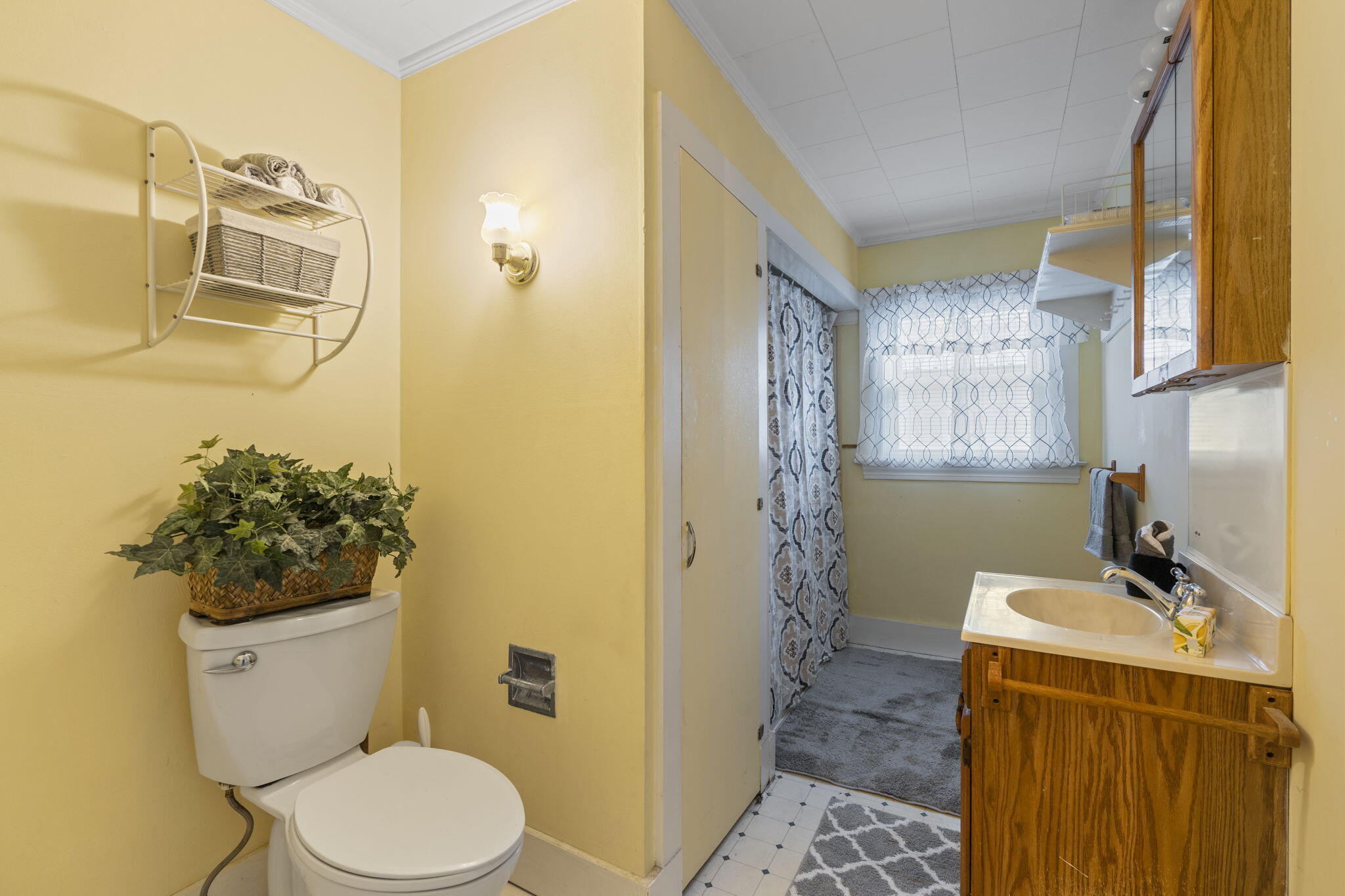 148 High Street Paris, ME 04281 - Photo 13 of 17 15-web-or-mls-DSC04707