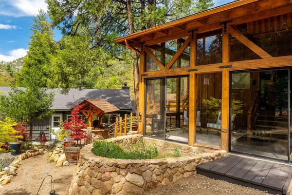 $910,000 | 25106 Rim Rock Road, Idyllwild, CA 92549