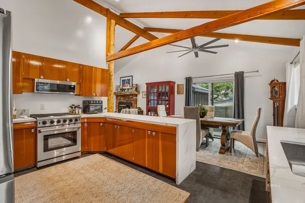 $910,000 | 25106 Rim Rock Road, Idyllwild, CA 92549