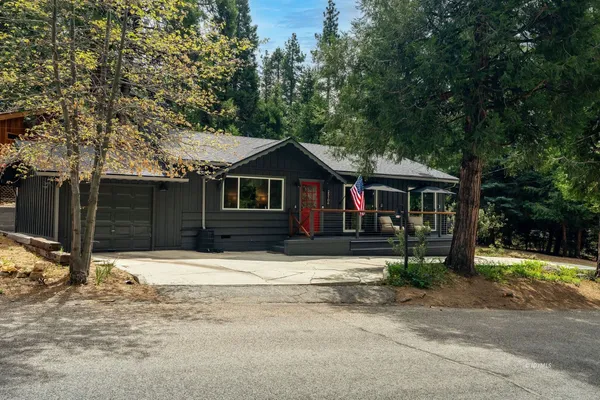 $910,000 | 25106 Rim Rock Road, Idyllwild, CA 92549
