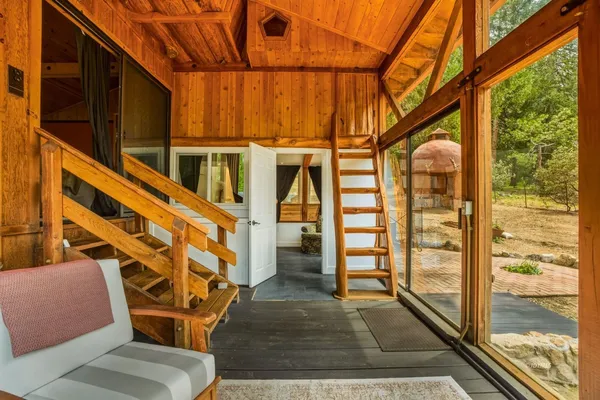 $910,000 | 25106 Rim Rock Road, Idyllwild, CA 92549