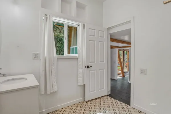 $910,000 | 25106 Rim Rock Road, Idyllwild, CA 92549