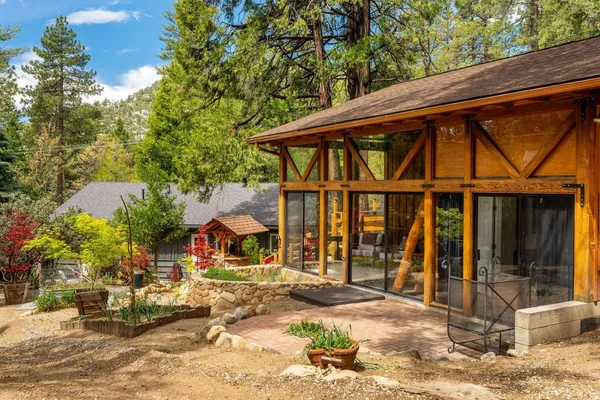 $910,000 | 25106 Rim Rock Road, Idyllwild, CA 92549