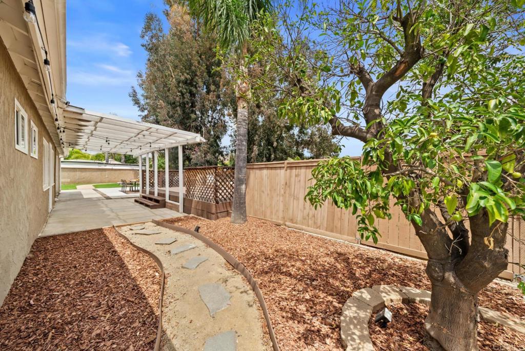 9751 Vomac Road Santee, CA 92071 - Photo 37 of 45