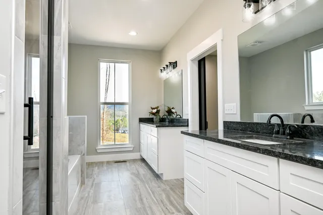 $615,000 | 531 Horns Creek Road, Old Fort, TN 37362