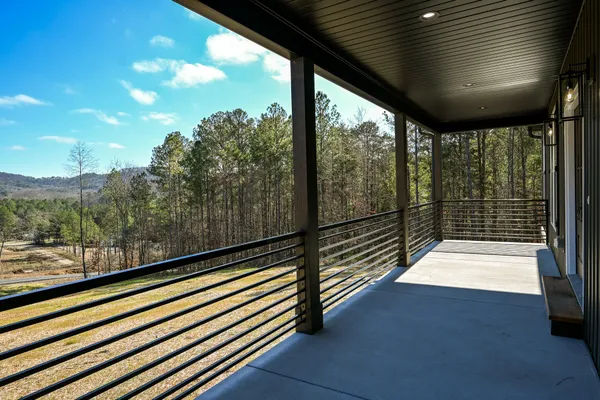 $575,000 | 531 Horns Creek Road, Old Fort, TN 37362