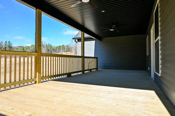 $575,000 | 531 Horns Creek Road, Old Fort, TN 37362