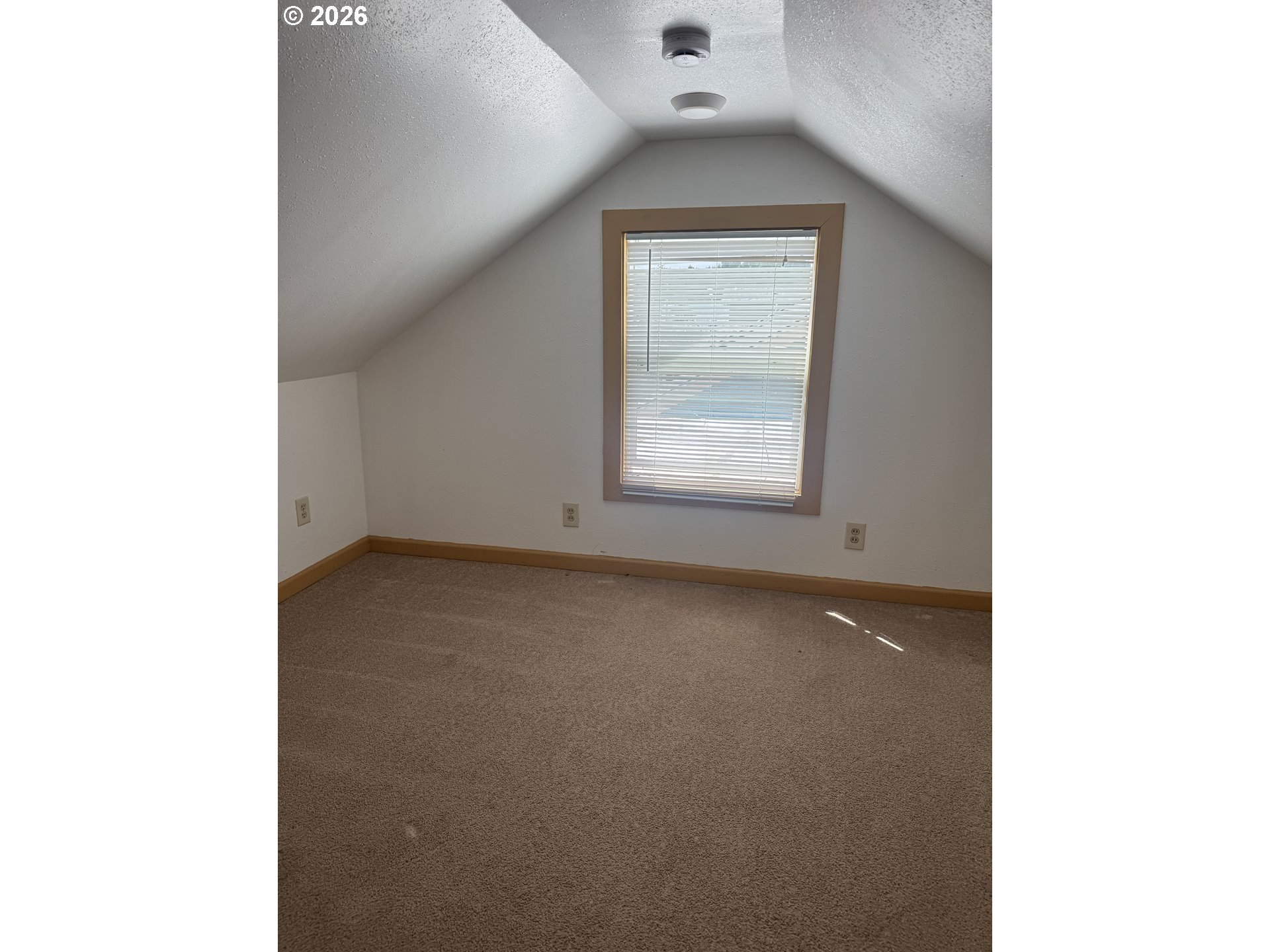 92394 G Road Astoria, OR 97103 - Photo 18 of 20 Bedroom