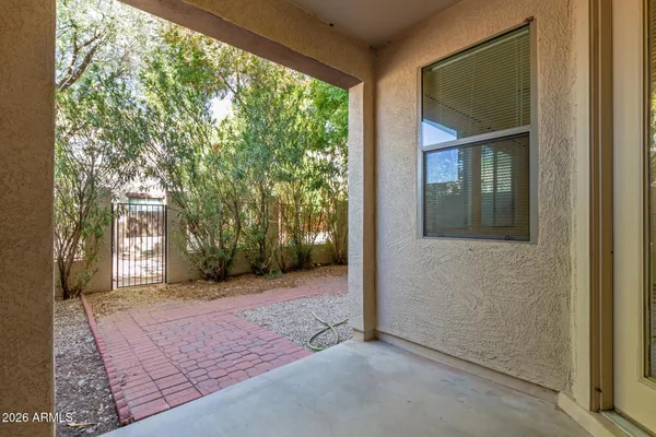 $2,095 | 1886 East Don Carlos, Unit 163, Tempe, AZ 85281