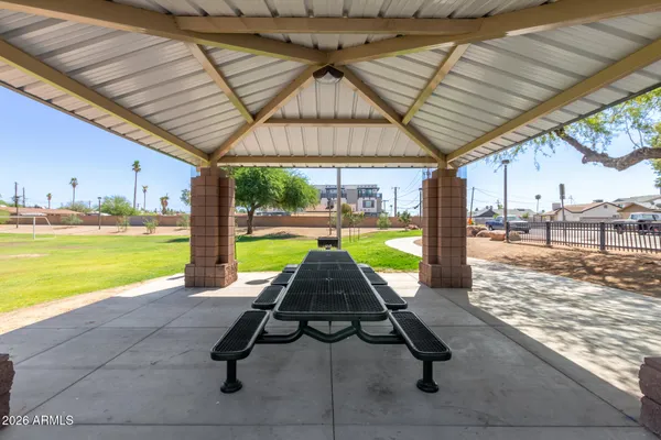 $2,195 | 1886 East Don Carlos, Unit 163, Tempe, AZ 85281