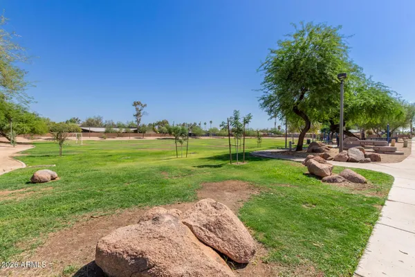 $2,095 | 1886 East Don Carlos, Unit 163, Tempe, AZ 85281