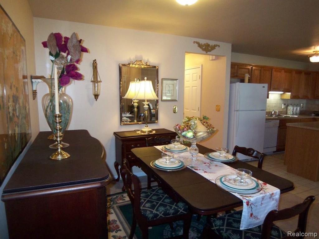 33500 Utica Road Fraser, MI 48026 - Photo 9 of 65 100_6547.jpg