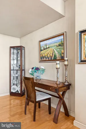 $349,000 | 901 North Penn Street, Unit P1006, Philadelphia, PA 19123