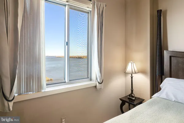 $349,000 | 901 North Penn Street, Unit P1006, Philadelphia, PA 19123