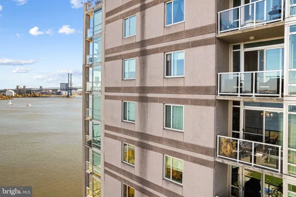 $349,000 | 901 North Penn Street, Unit P1006, Philadelphia, PA 19123