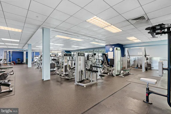 $349,000 | 901 North Penn Street, Unit P1006, Philadelphia, PA 19123