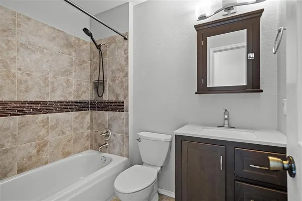 $2,200 | 3801 Smartt Street, Rowlett, TX 75088