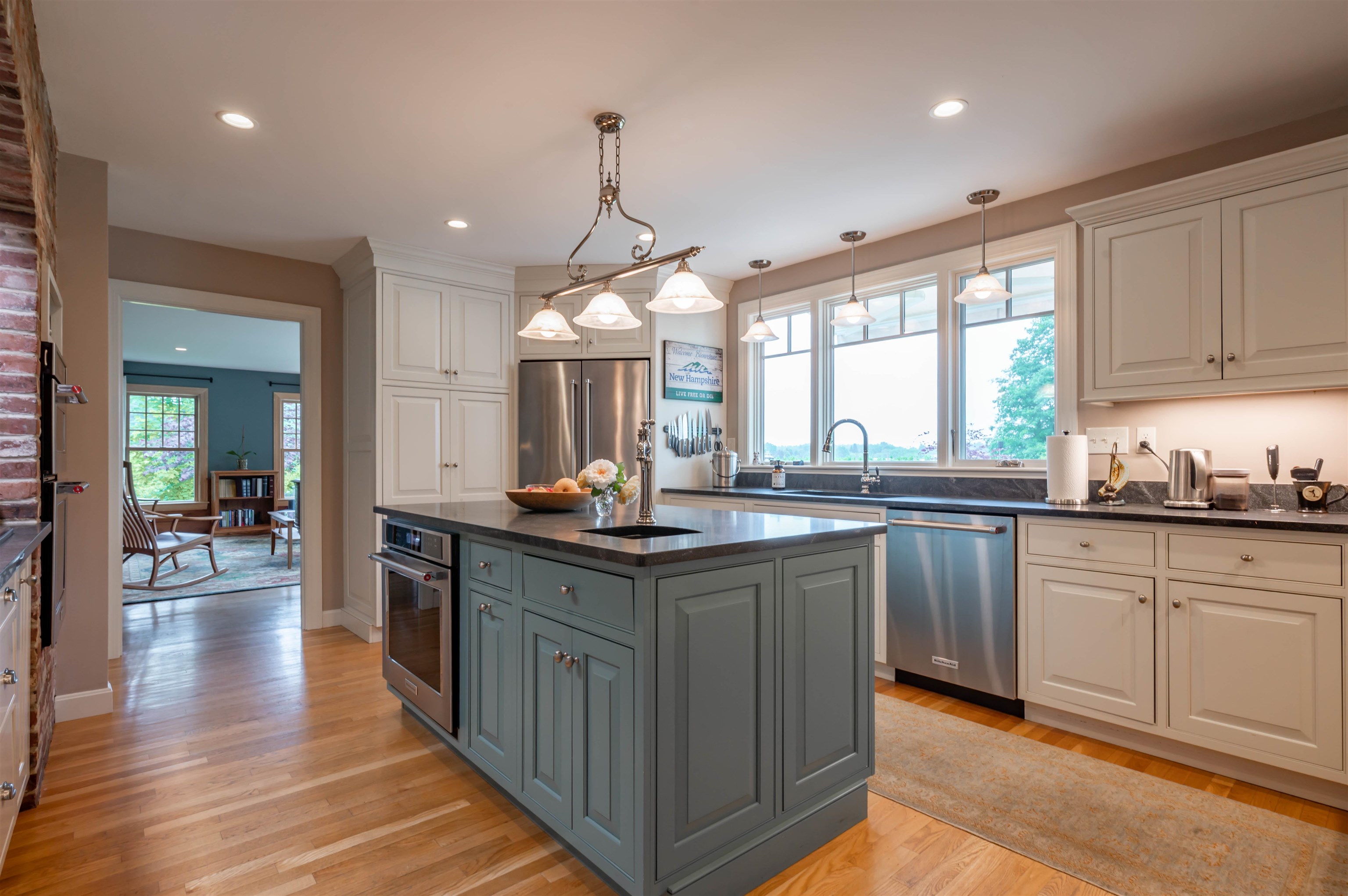 16 Depot Road Hollis, NH 03049 - Photo 4 of 46 Gallery Image 4